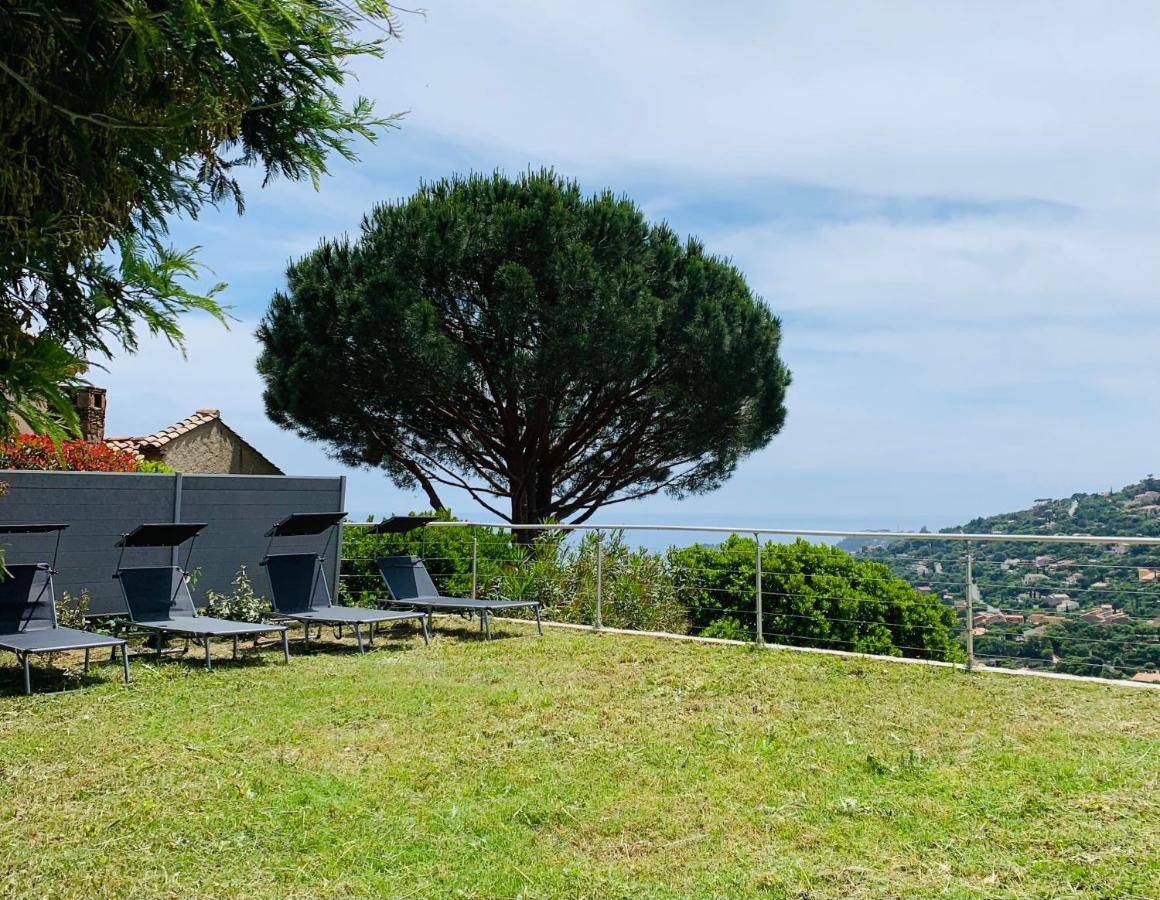 Maison Avec Vue Panoramique Cavalaire-sur-Mer Exteriör bild